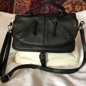 NWOT Expressions NYC purse
